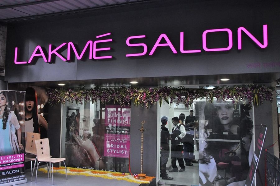 Saloon Signage